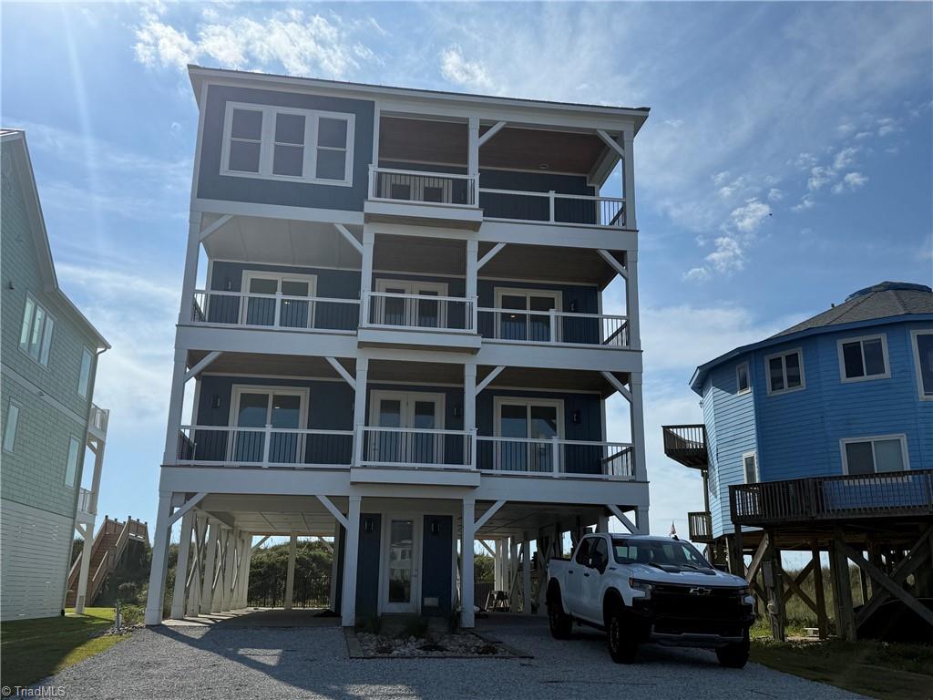 3048 Island Drive Property Photo 1