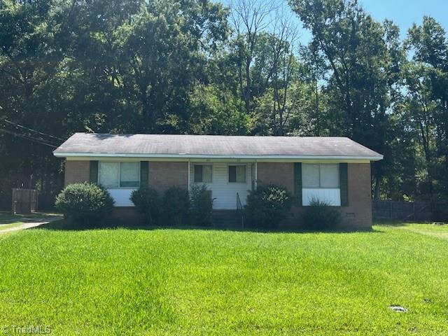 304 Lake Drive Property Photo 1