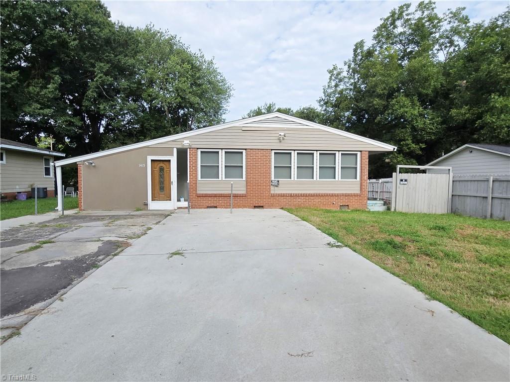 1415 Forrest Street Property Photo 1