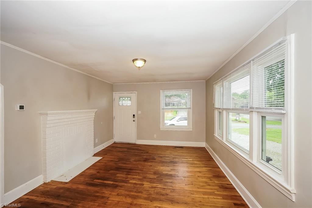 309 Eastside Drive Property Photo 3