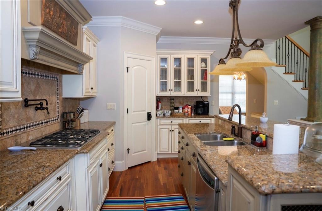 1106 Double Oaks Road Property Photo 13