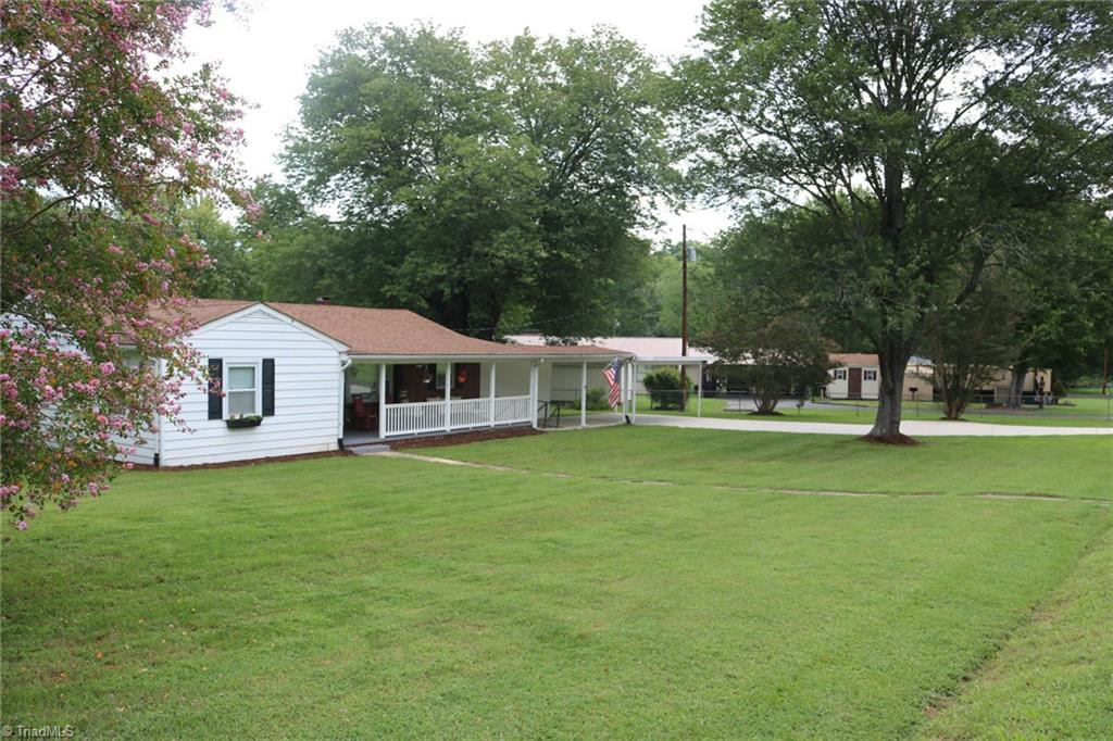 106 Mohawk Drive Property Photo 2