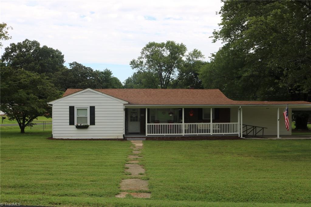 106 Mohawk Drive Property Photo 4
