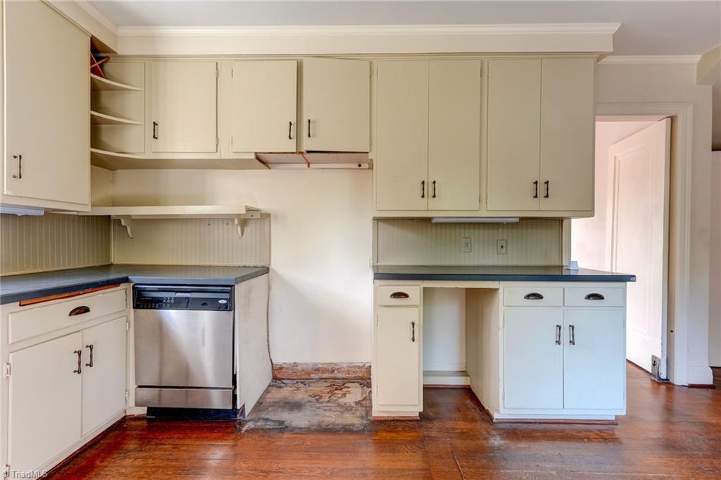 812 Dover Road Property Photo 19