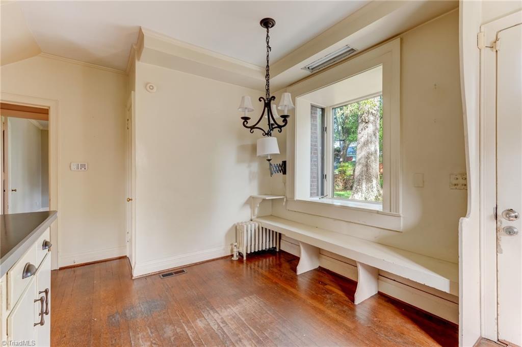 812 Dover Road Property Photo 20