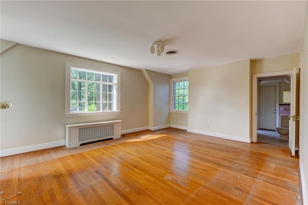 812 Dover Road Property Photo 21