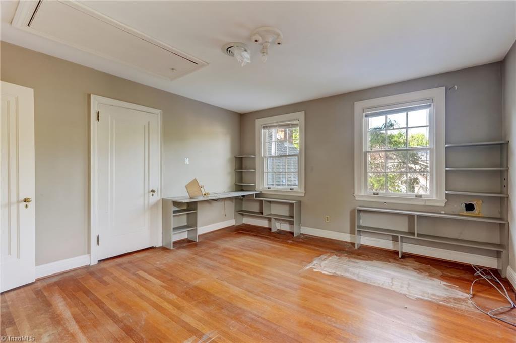 812 Dover Road Property Photo 28