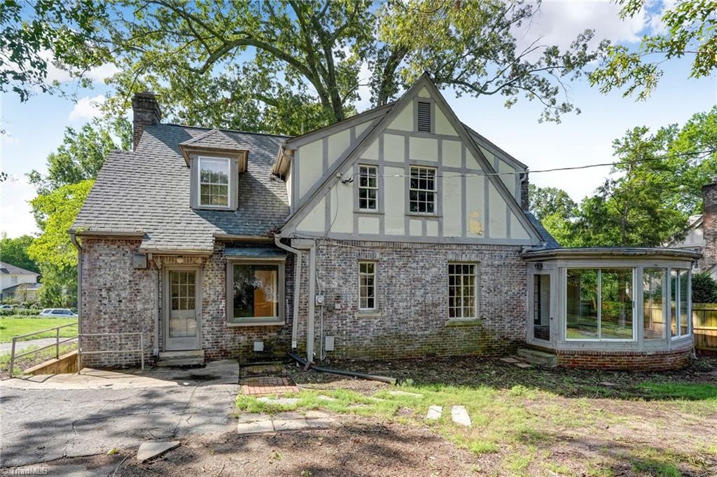 812 Dover Road Property Photo 33