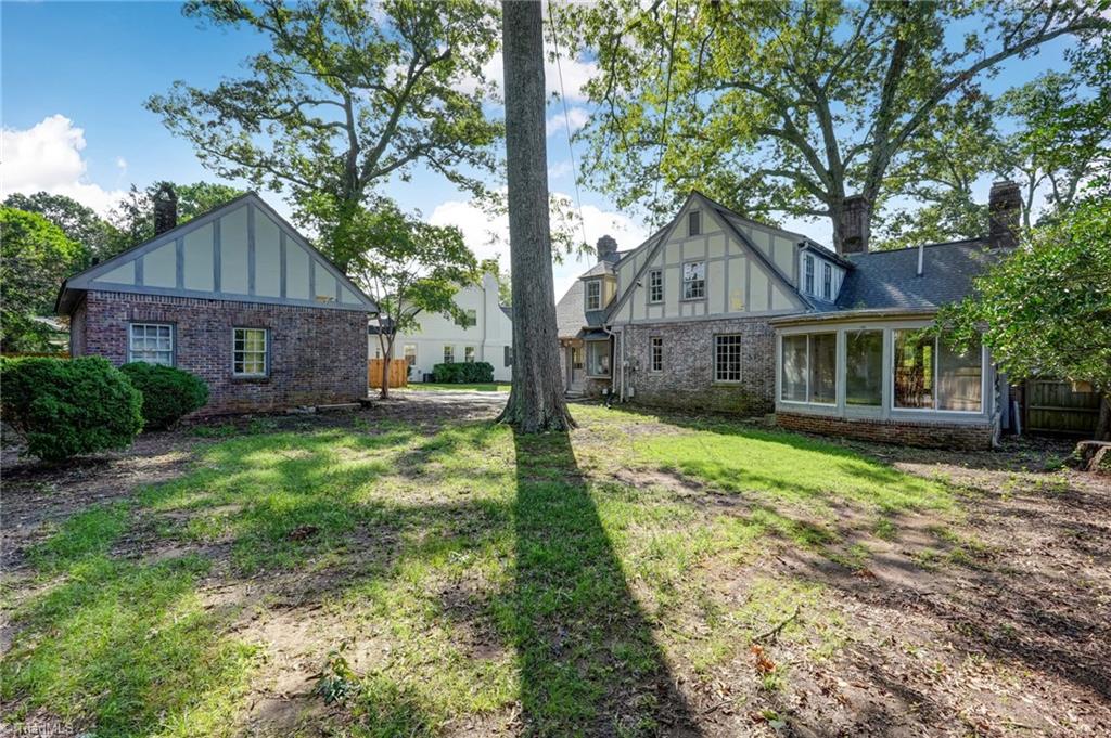 812 Dover Road Property Photo 36