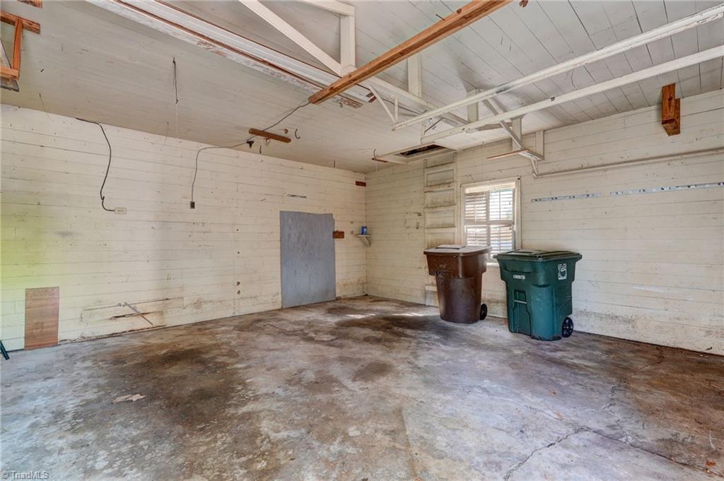 812 Dover Road Property Photo 38