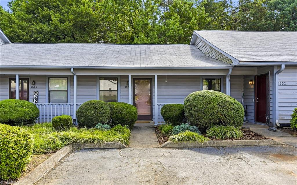 1636 Windsong Court Property Photo 1
