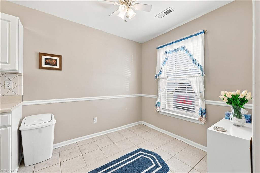 716 Wynbrook Square Lane Property Photo 12