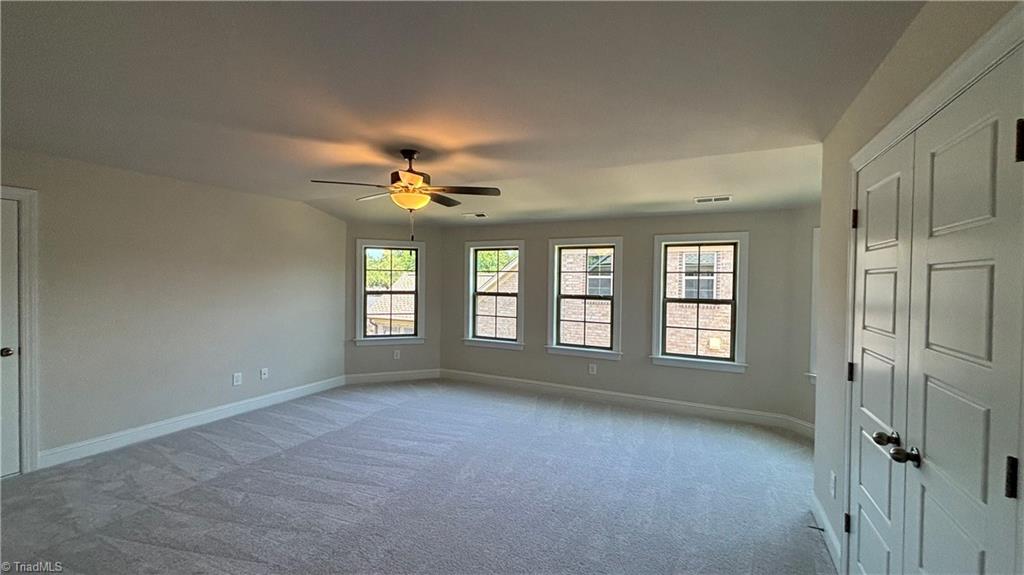 1042 Beechcraft Drive Property Photo 6