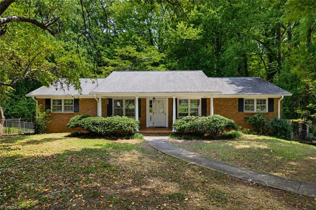 4819 Gladwyn Drive Property Photo 1
