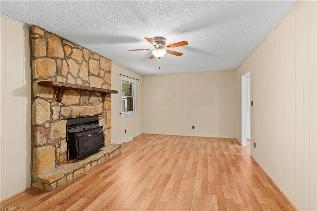 7545 Grapevine Road Property Photo 12