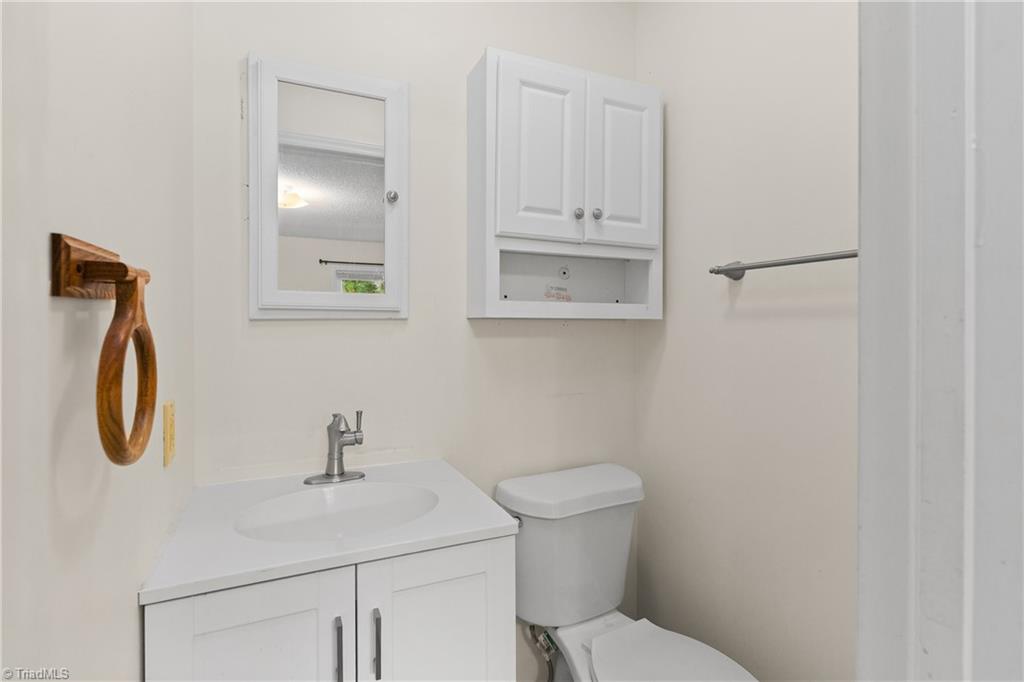7545 Grapevine Road Property Photo 15