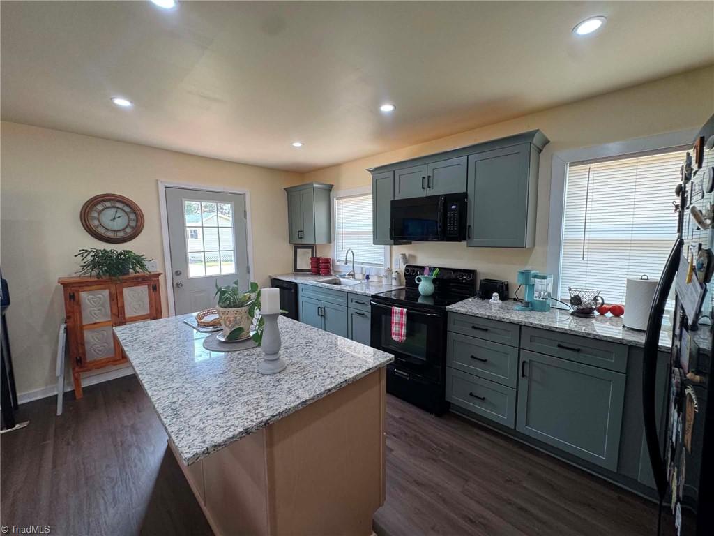 115 Robert Drive Property Photo 14
