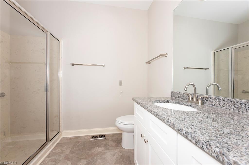 119 Linden Place Property Photo 29