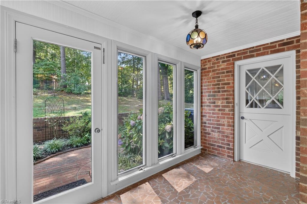 1941 Oak Drive Property Photo 38