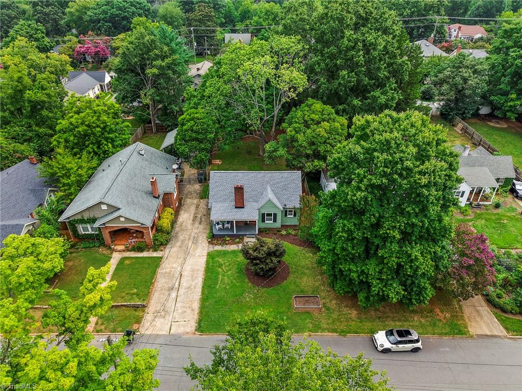 2333 Walker Avenue Property Photo 8