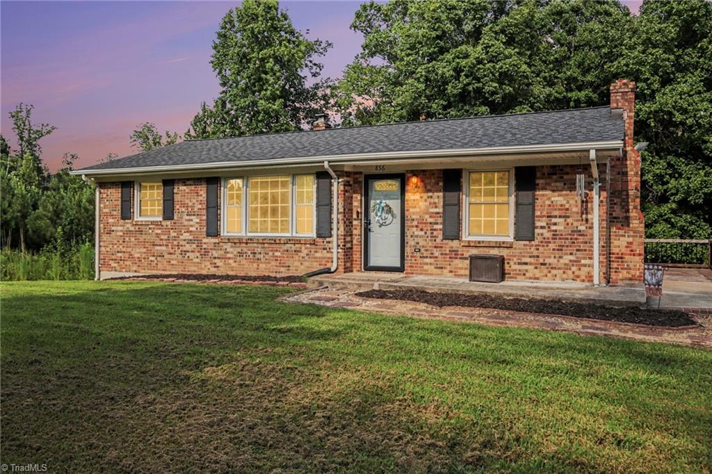856 Lovelace Road Property Photo 1