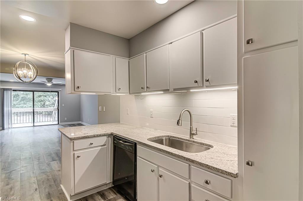 1518 Benjamin Parkway # D Property Photo 14
