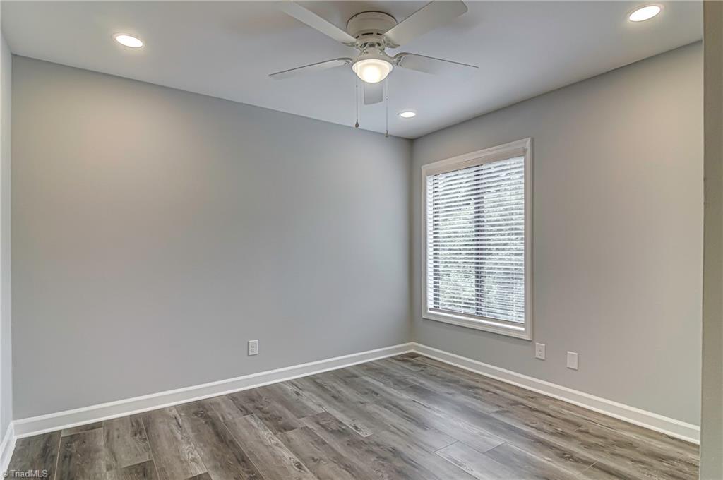 1518 Benjamin Parkway # D Property Photo 23