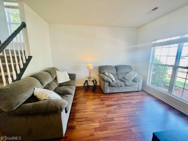 1922 Munn Circle Property Photo 7