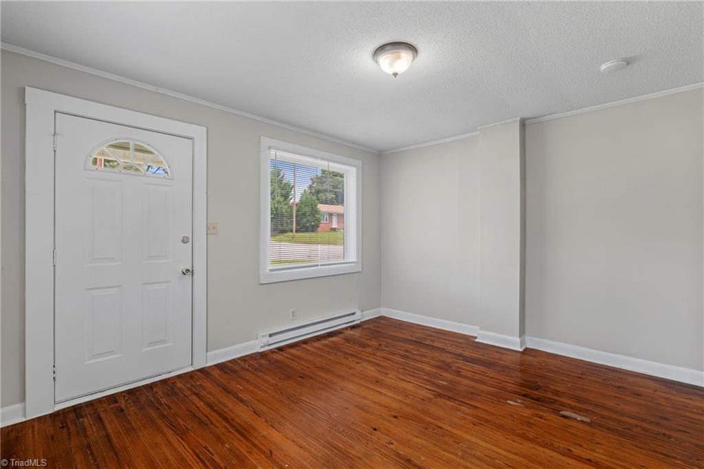 114 Charles Avenue Property Photo 5