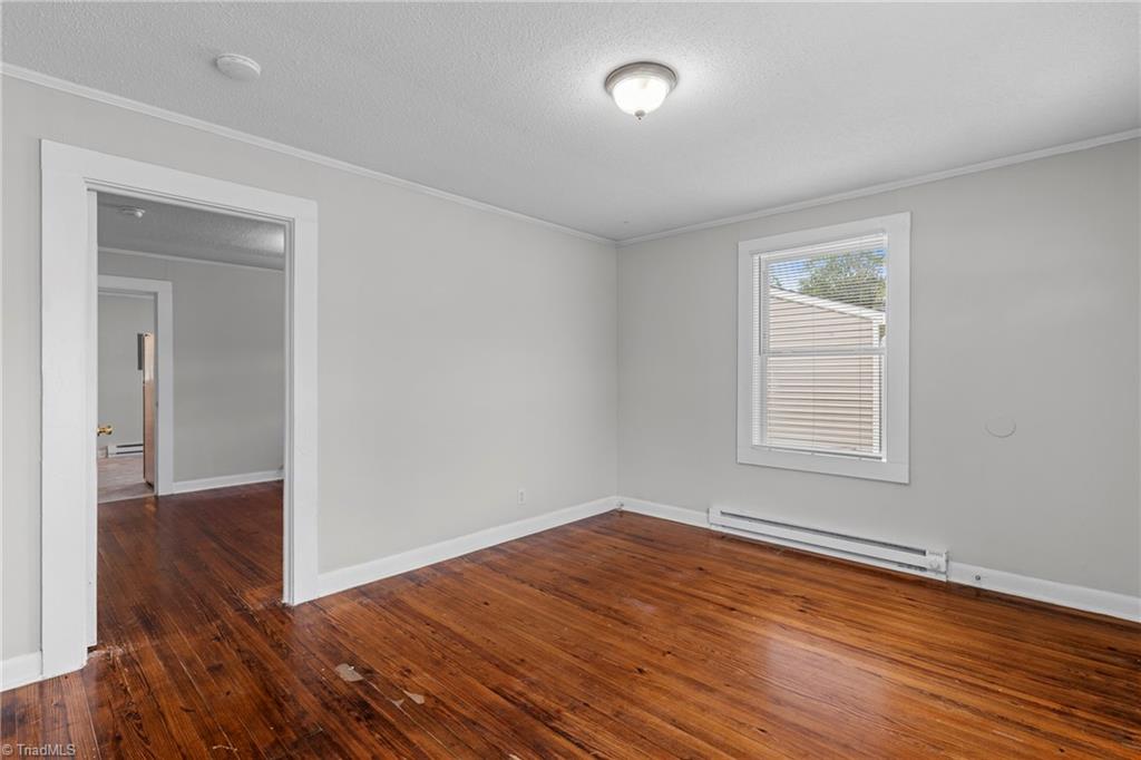 114 Charles Avenue Property Photo 6