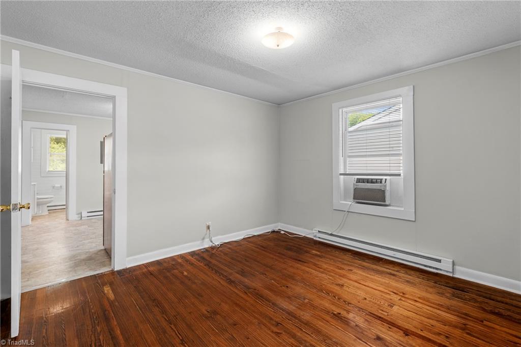 114 Charles Avenue Property Photo 8