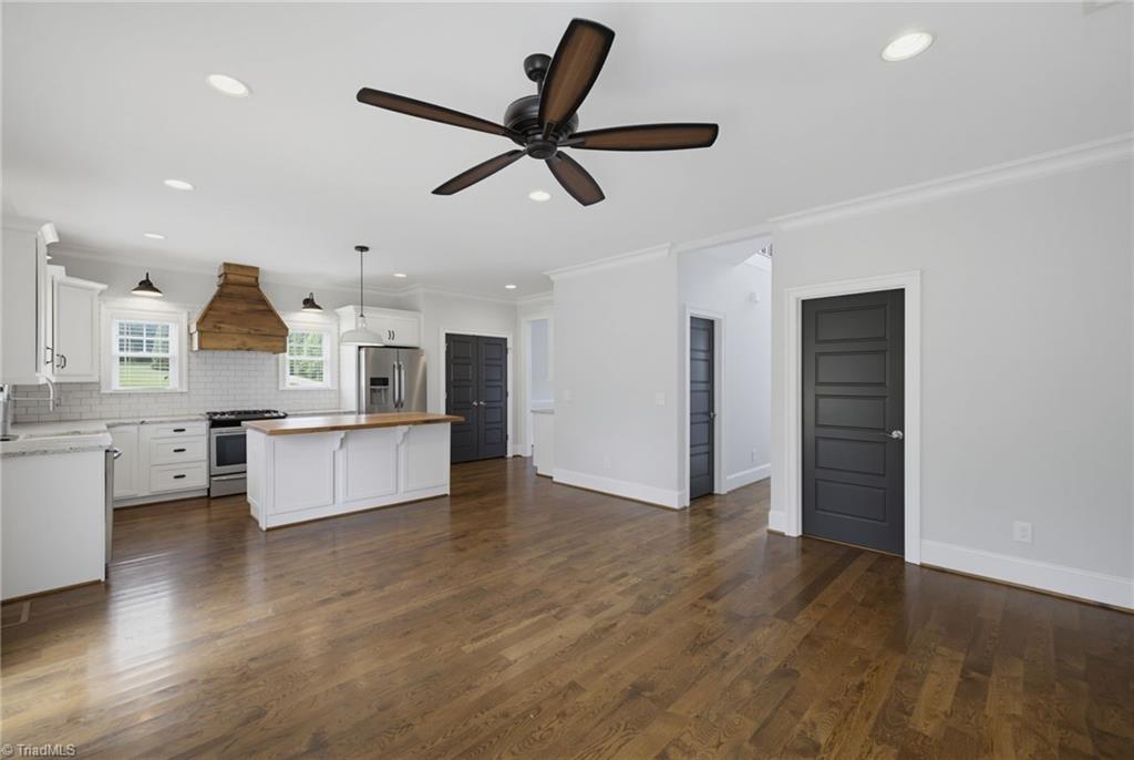 159 Windward Drive Property Photo 13