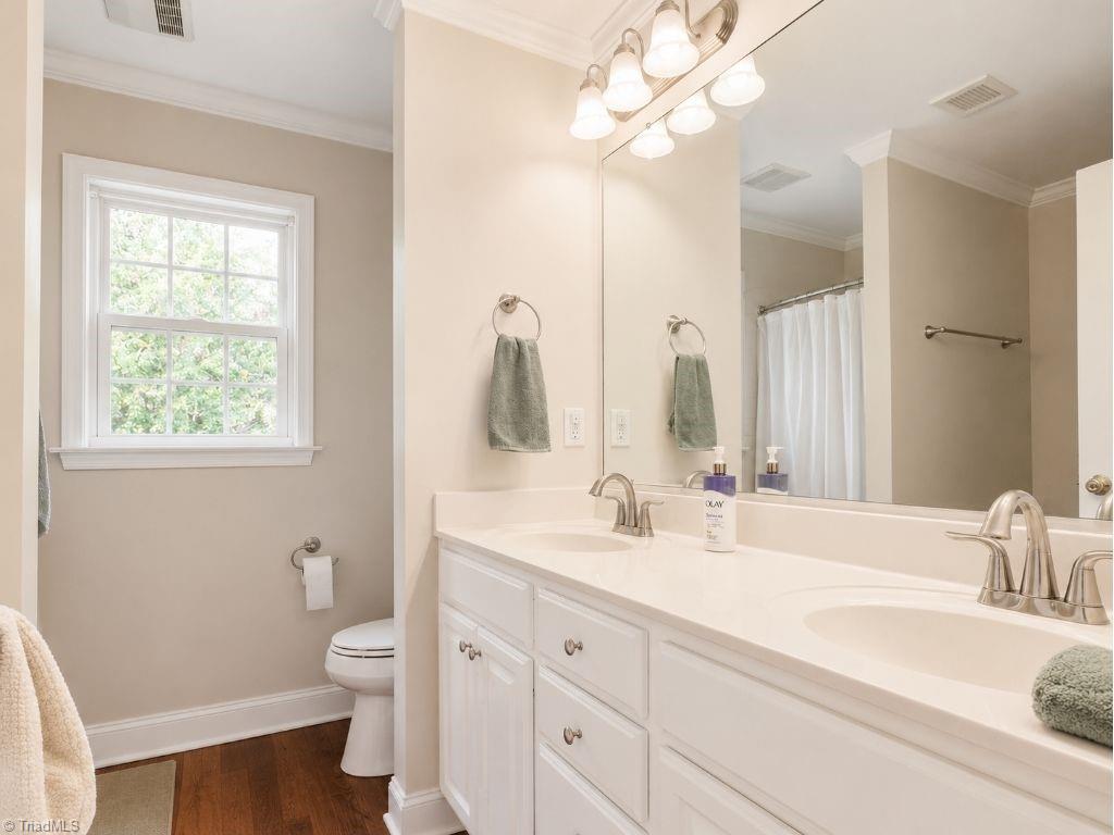 2542 Brook Stone Drive Property Photo 34