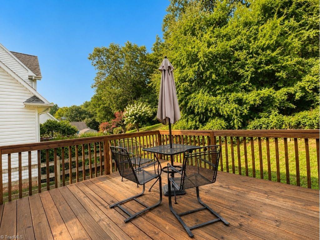 2542 Brook Stone Drive Property Photo 36