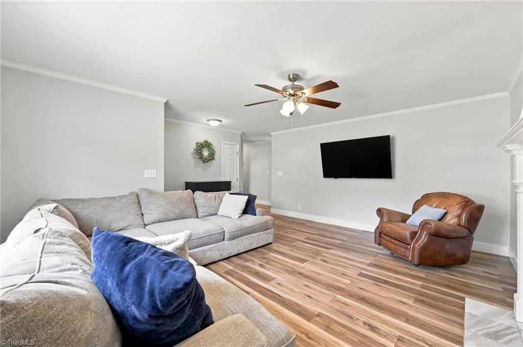 1035 Trinity Place Road Property Photo 16