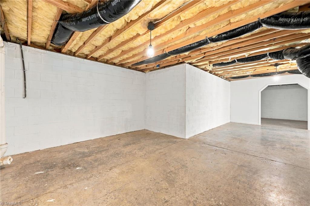 1035 Trinity Place Road Property Photo 36