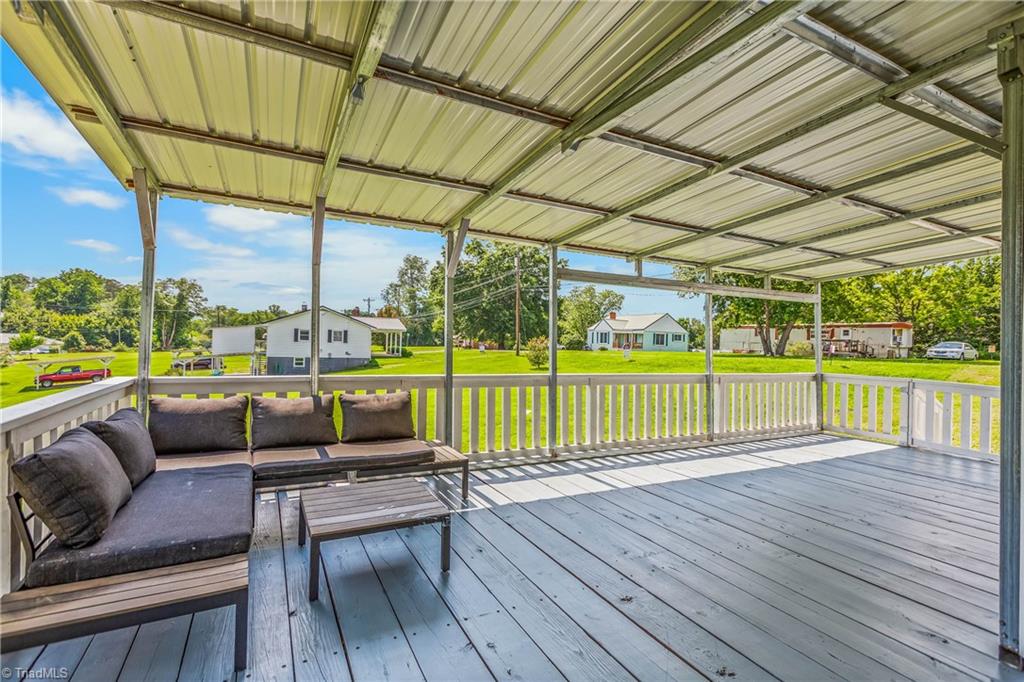 286 Smith Lane Property Photo 14