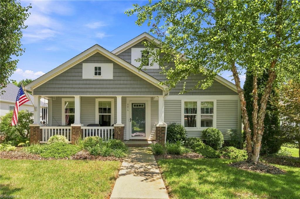 124 Parkview Lane Property Photo 1