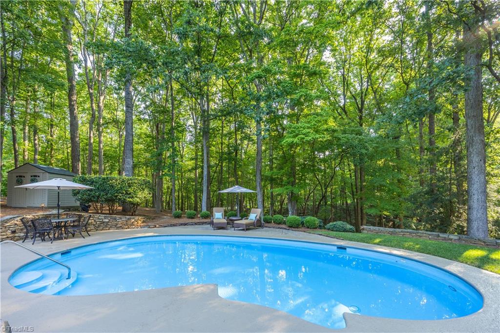 2052 Northmont Drive Property Photo 47