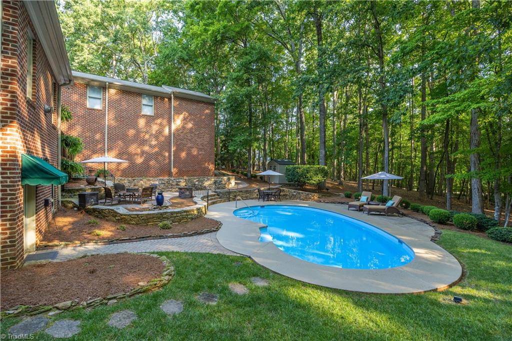 2052 Northmont Drive Property Photo 48
