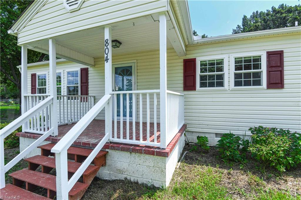 804 Graylyn Drive Property Photo 6