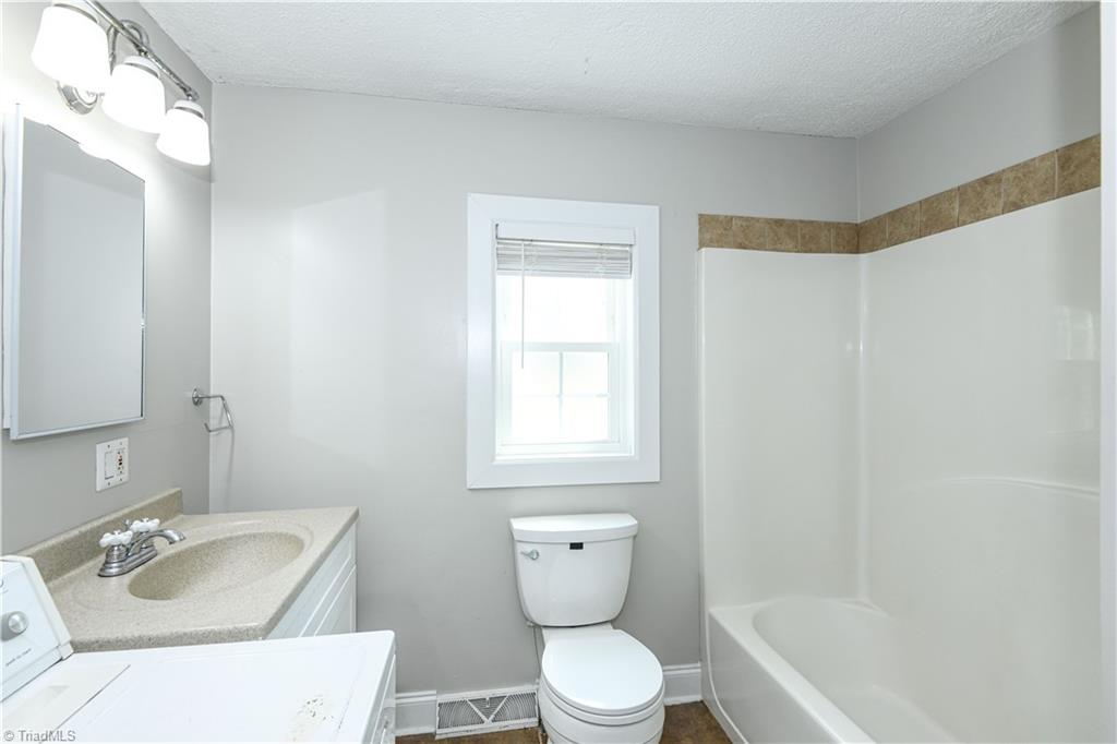 804 Graylyn Drive Property Photo 18