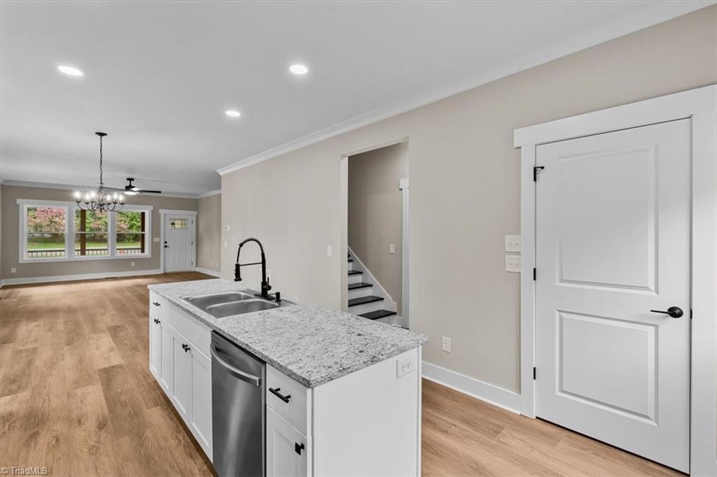 1606 Youngs Mill Road Property Photo 12