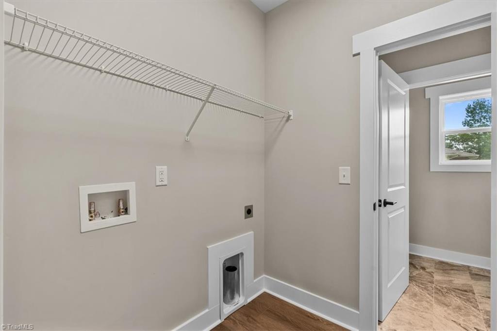 1606 Youngs Mill Road Property Photo 14