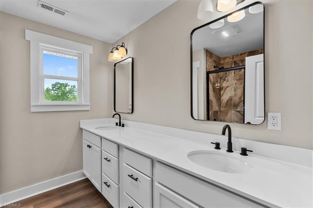 1606 Youngs Mill Road Property Photo 27