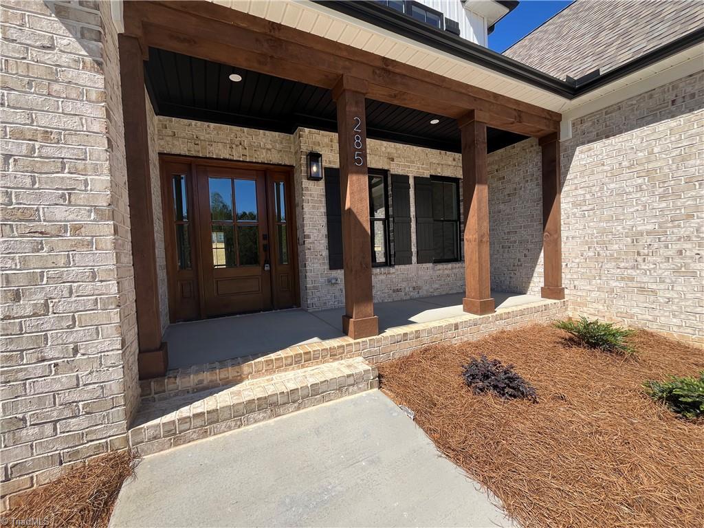 285 Cricket's Run Property Photo 3