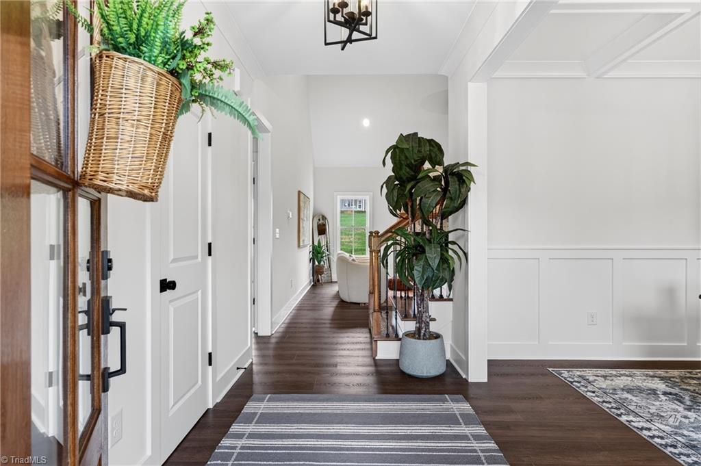 285 Cricket's Run Property Photo 5
