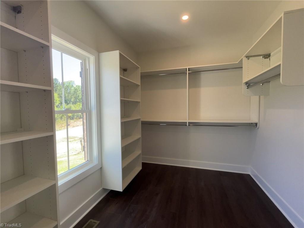 285 Cricket's Run Property Photo 34