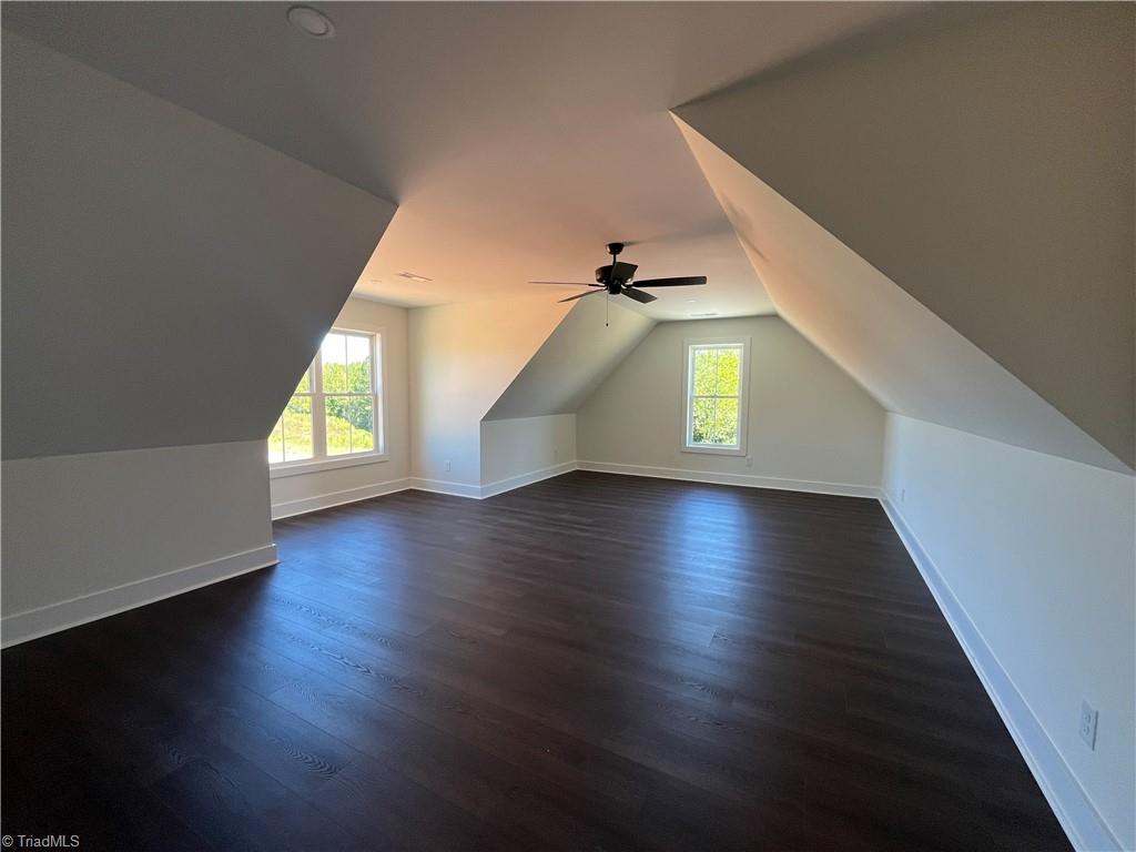 285 Cricket's Run Property Photo 38
