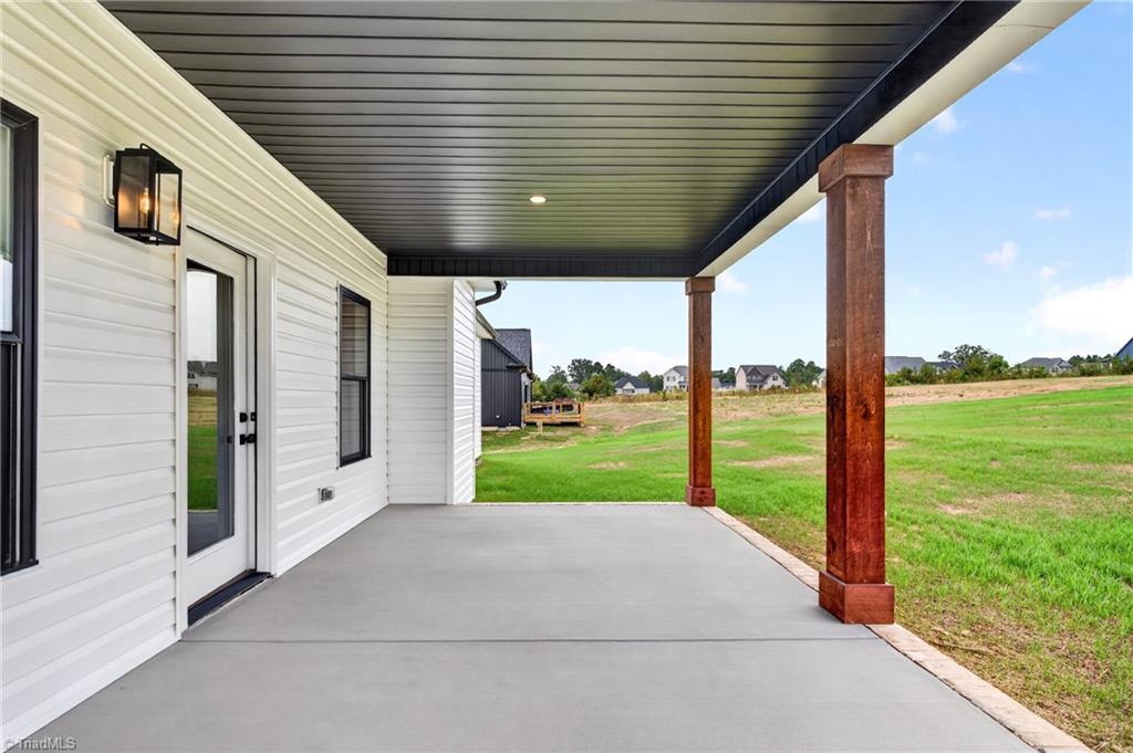 285 Cricket's Run Property Photo 42